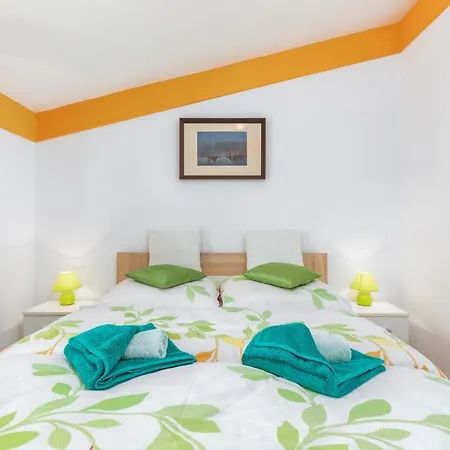 Mala Harmonija * Vodnjan